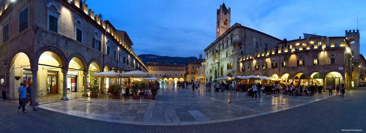 Gli Orti Di San Giacomo Acomodação com café da manhã Monteprandone Exterior foto
